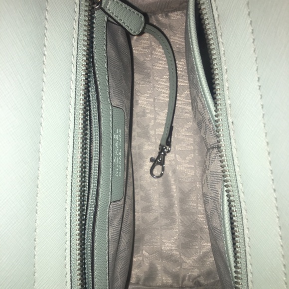 Michael by Michael Kors Selma Saffiano Satchel - Picture 4 of 7